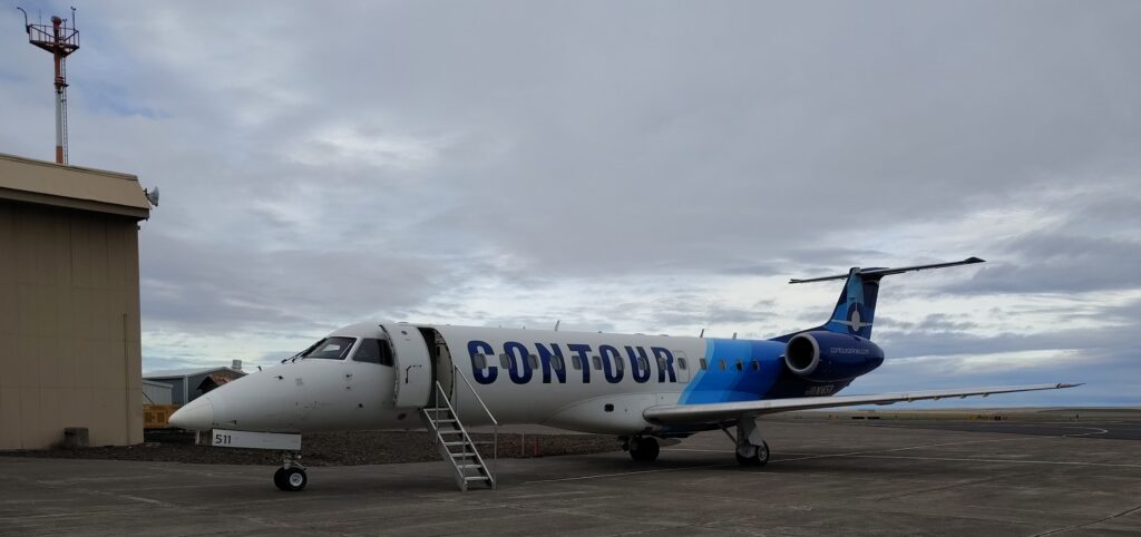 Contour Airways plane on runway at Pendleton Airport