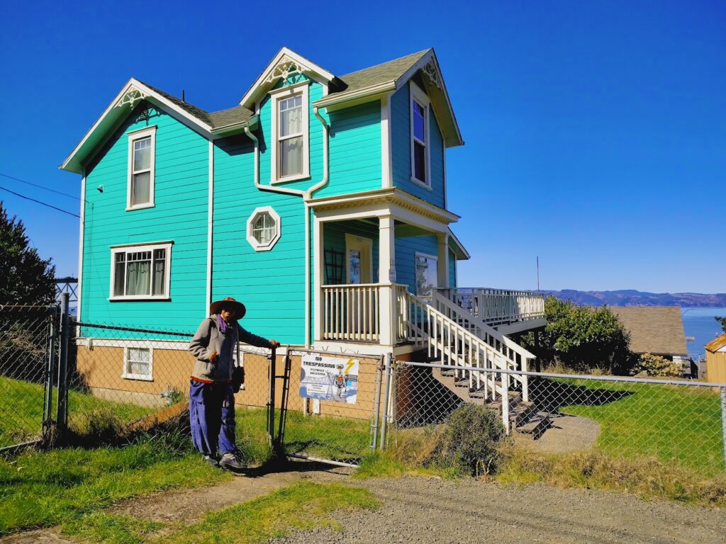 No longer on the market, but you can Airbnb It at https://www.airbnb.com/rooms/49148187?source_impression_id=p3_1781211212_P3sAvcqVuJQ_ShuY